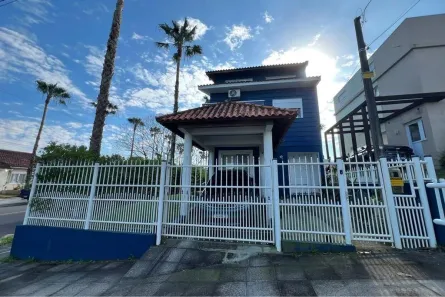 Casa de Condomínio com 3 Quartos à venda, 173m² no Lomba do Pinheiro, Porto Alegre