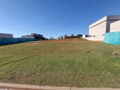 Lote/Terreno à venda, 740m² no Alphaville, Bauru