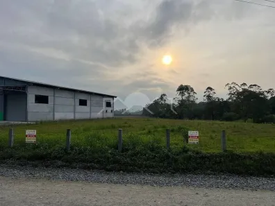 Lote/Terreno para alugar, 1400m² no Santa Catarina, Joinville