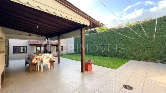 Casa com 5 Quartos à venda, 223m² no Jardim Floresta, Porto Alegre