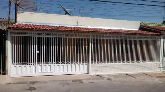 Casa com 3 Quartos à venda, 135m² no Ceilândia Sul, Brasília