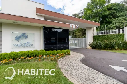 Casa de Condomínio com 4 Quartos para alugar, 378m² no São João, Curitiba