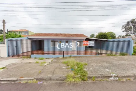 Casa com 3 Quartos à venda, 130m² no São Braz, Curitiba