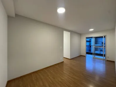 Apartamento com 3 Quartos para alugar, 78m² no Jardim Tupanci, Barueri
