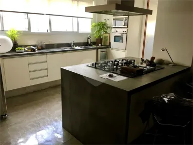 Apartamento com 2 Quartos à venda, 138m² no Jardim Paulista, São Paulo