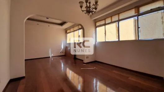 Apartamento com 4 Quartos para alugar, 140m² no Savassi, Belo Horizonte
