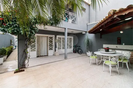 Sobrado com 4 Quartos à venda, 244m² no Saúde, São Paulo