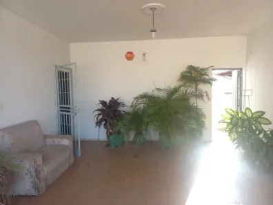 Casa com 3 Quartos à venda, 720m² no Planalto, Belo Horizonte