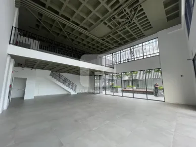 Ponto Comercial para alugar, 203m² no Saco Grande, Florianópolis