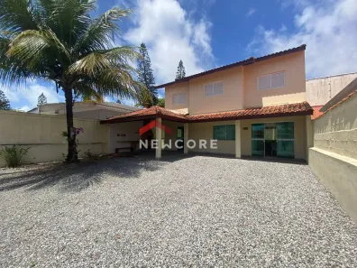 Sobrado com 3 Quartos à venda, 250m² no Balneário São João Batista, Peruíbe