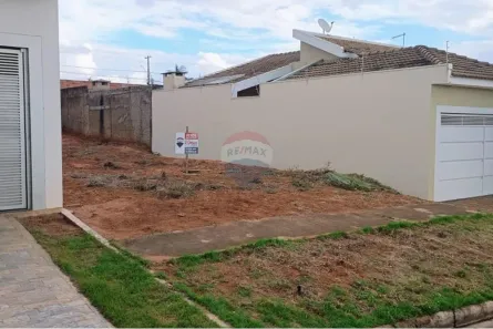 Lote/Terreno à venda, 270m² no Parque Universitário III, Tupã