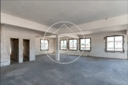 Prédio Comercial para alugar, 870m² no Vila Socorro, São Paulo