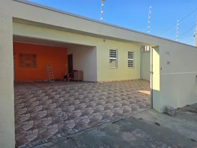 Casa com 3 Quartos para venda ou aluguel, 160m² no Parque Jambeiro, Campinas