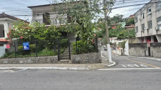 Casa com 4 Quartos à venda, 250m² no Fonseca, Niterói