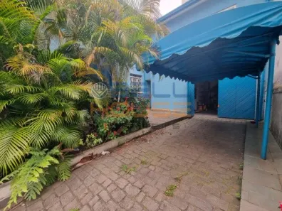 Sobrado com 3 Quartos à venda, 287m² no Campestre, Santo André
