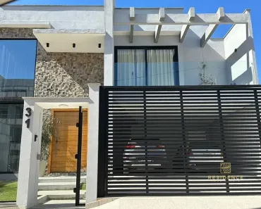 Casa com 2 Quartos à venda, 254m² no Jardim Amália, Volta Redonda