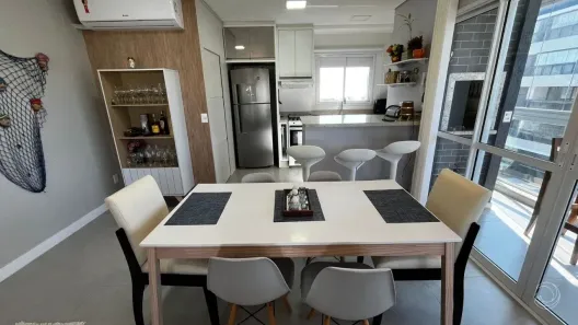 Apartamento com 2 Quartos à venda, 94m² no Jurerê, Florianópolis