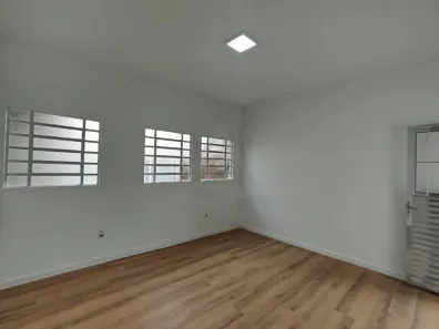 Casa com 1 Quarto para alugar, 57m² no Vila Lemos, Campinas