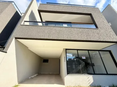 Sobrado com 3 Quartos à venda, 173m² no Carioca, São José dos Pinhais