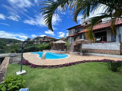 Casa com 4 Quartos à venda, 242m² no Fazenda Palao (Alpes de Guararema), Guararema