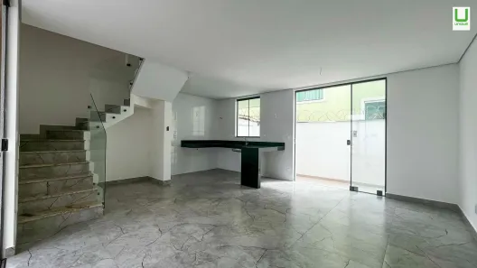 Casa com 3 Quartos à venda, 106m² no Candelária, Belo Horizonte