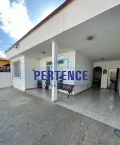 Casa com 3 Quartos à venda, 200m² no Sagrada Família, Belo Horizonte