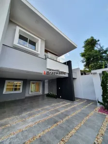Sobrado com 4 Quartos à venda, 257m² no Canadá, Cascavel