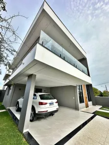 Casa com 3 Quartos à venda, 175m² no Carianos, Florianópolis