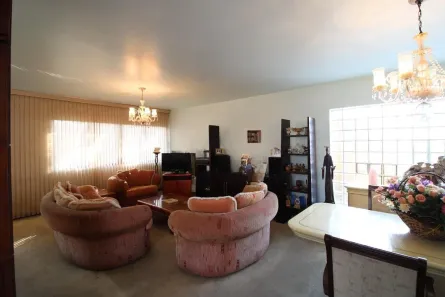 Casa com 3 Quartos à venda, 300m² no Vila Romana, São Paulo