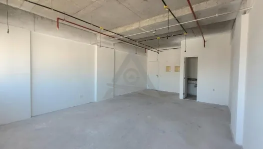 Sala Comercial para alugar, 237m² no Vila Itapura, Campinas