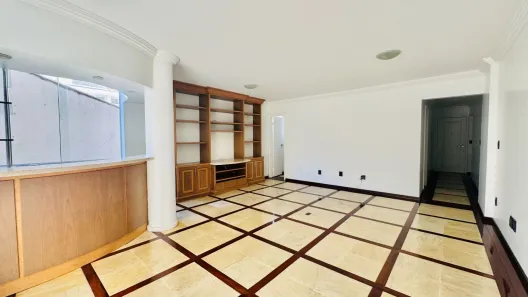 Apartamento com 3 Quartos à venda, 140m² no Agronômica, Florianópolis