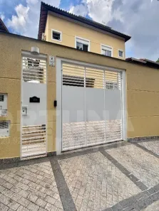 Sobrado com 3 Quartos à venda, 239m² no Cidade São Francisco, São Paulo