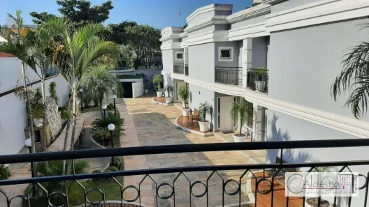 Casa de Condomínio com 4 Quartos à venda, 360m² no Vila Bertioga, São Paulo