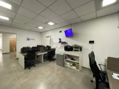 Imóvel Comercial à venda, 133m² no Vila Santo Antônio, Rio Claro