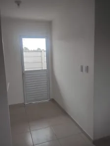 Casa de Condomínio com 2 Quartos para alugar, 54m² no Vila Bom Jesus, Sorocaba