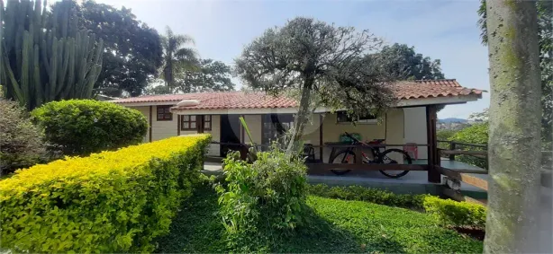 Casa com 3 Quartos à venda, 217m² no Capoavinha, Mairiporã
