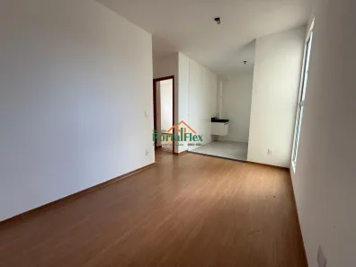 Apartamento com 2 Quartos para alugar, 42m² no Praia da Baleia, Serra