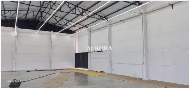 Galpão/Depósito/Armazém para venda ou aluguel, 375m² no Jardim União da Vitória, Londrina