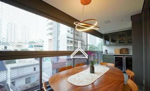 Apartamento com 3 Quartos para alugar, 140m² no Vila Mariana, São Paulo