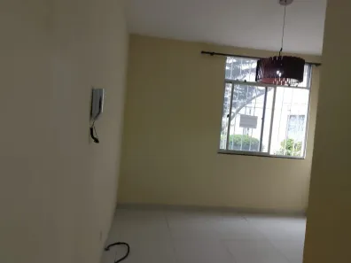 Apartamento com 2 Quartos à venda, 45m² no Irajá, Rio de Janeiro