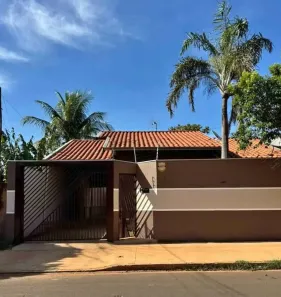 Casa com 2 Quartos à venda, 72m² no Jardim Alvorada, Maringá