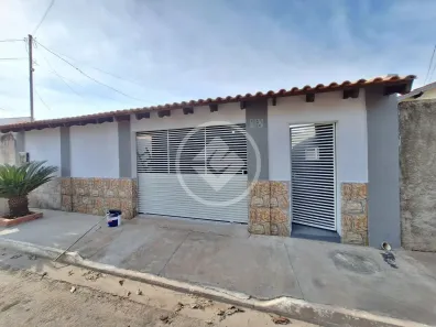 Casa com 3 Quartos à venda, 200m² no Cristo Rei, Várzea Grande