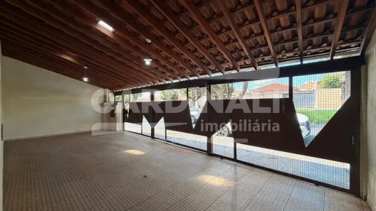 Imóvel Comercial com 2 Quartos à venda, 273m² no Jardim Santa Angelina, Araraquara