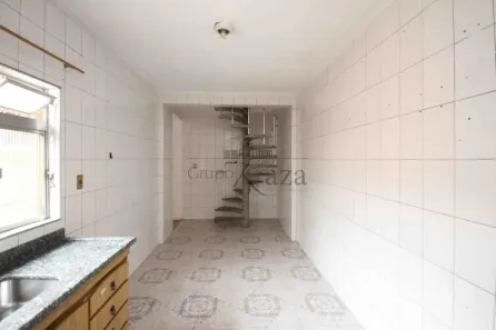 Casa com 3 Quartos para alugar, 540m² no Chácaras Pousada do Vale, São José dos Campos