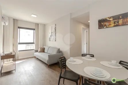 Apartamento com 2 Quartos para venda ou aluguel, 60m² no Cidade Baixa, Porto Alegre