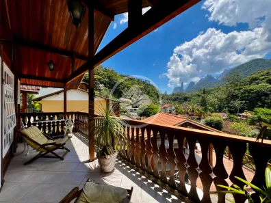 Casa de Condomínio com 5 Quartos à venda, 250m² no Carlos Guinle, Teresópolis