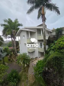 Casa com 4 Quartos à venda, 300m² no Jardim Maluche, Brusque