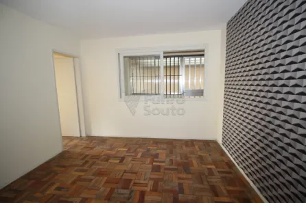 Apartamento com 2 Quartos à venda, 45m² no Centro, Pelotas