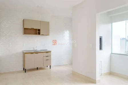 Apartamento com 2 Quartos para alugar, 62m² no Carianos, Florianópolis