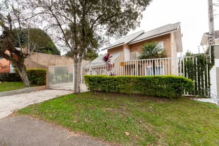 Casa com 3 Quartos à venda, 233m² no Mossunguê, Curitiba